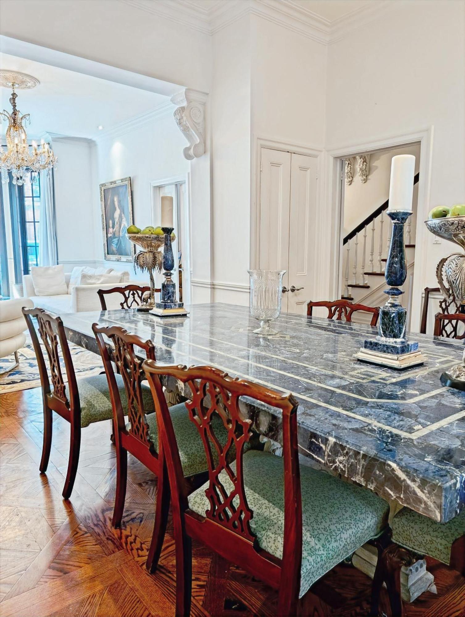Hazelton Heritage Bed & Breakfast Toronto